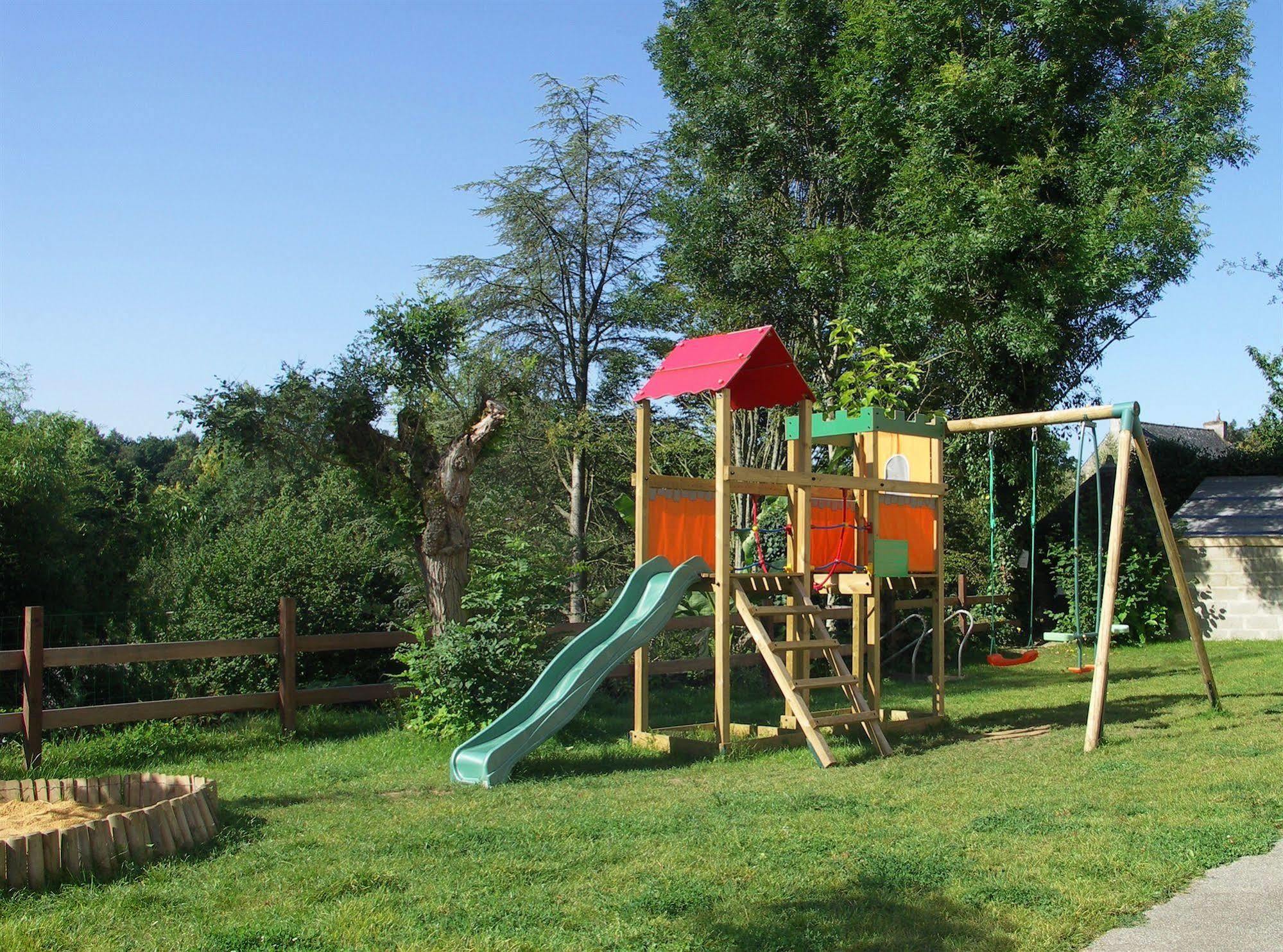 Vacanceole - Ar Peoch โรชฟอต์อองแตร์ ภายนอก รูปภาพ
