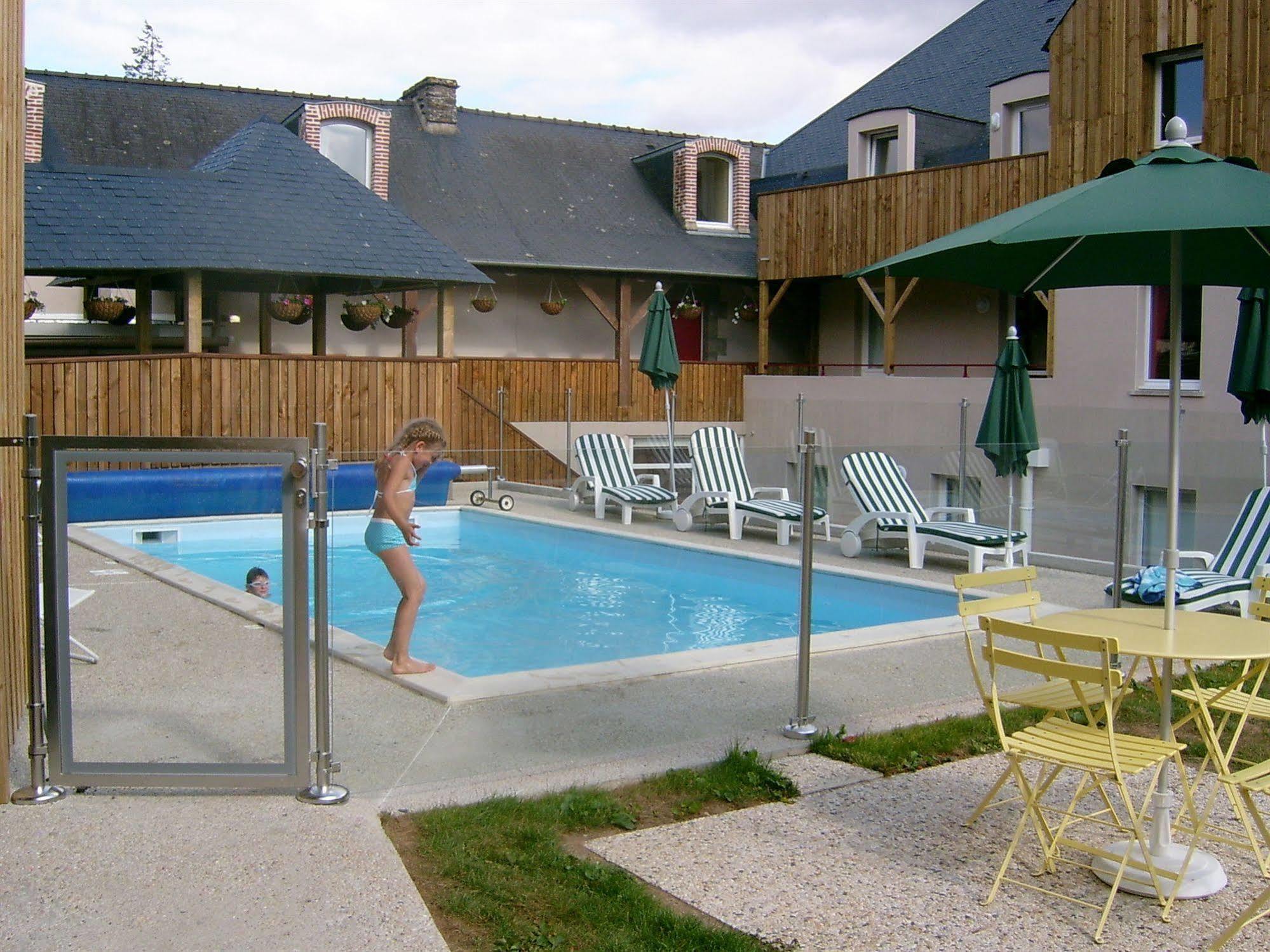 Vacanceole - Ar Peoch โรชฟอต์อองแตร์ ภายนอก รูปภาพ